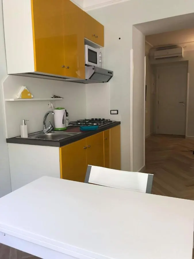 Carpe Diem: Amalfi Center Apartment with Sea Proximity Italy