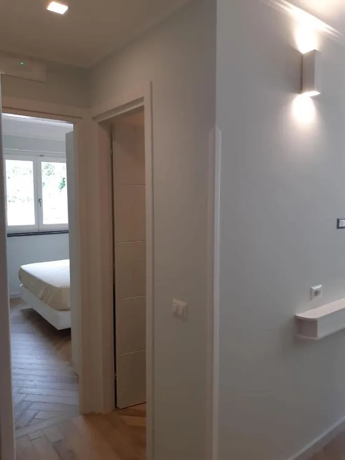 Carpe Diem: Amalfi Center Apartment with Sea Proximity