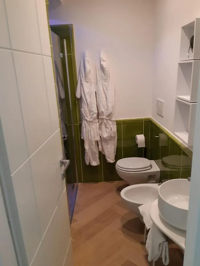 Carpe Diem: Amalfi Center Apartment with Sea Proximity